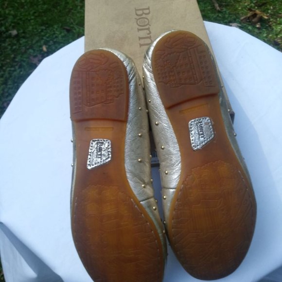 Born Women's Gold Stud Julianne - Picture 10 of 10